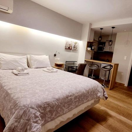Stylish Studio Near Athens Hilton, Self Check-In! المظهر الخارجي الصورة